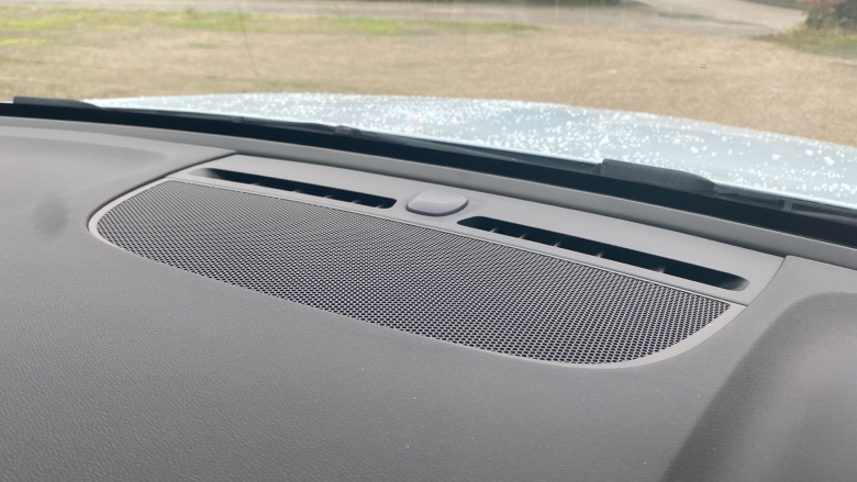 Volvo XC40 175kW Recharge Plus 69kWh 5dr Auto Electric Estate